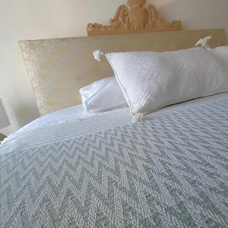 Soho Guest house *